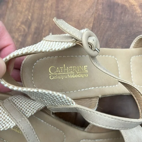 Catherine Malandrino Tan Woven Wedges - Picture 2 of 6